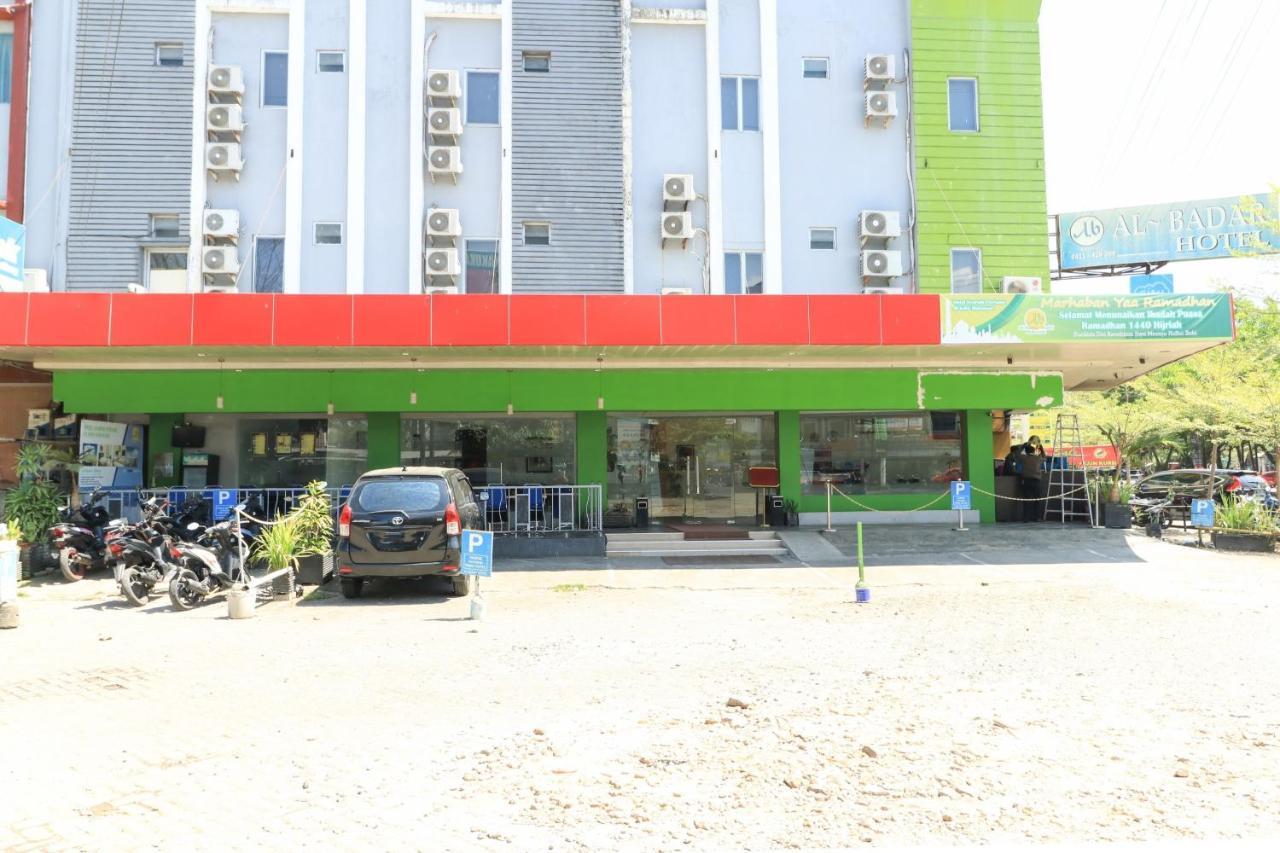 Al-Badar Hotel Syariah マカッサル エクステリア 写真